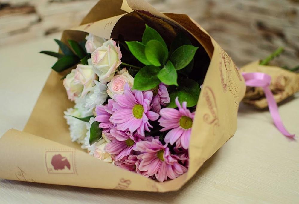 Букет цветов из: Розы и Хризантемы в Белосельском