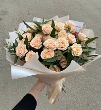 Букет Кремовые розы Латте в Белосельском