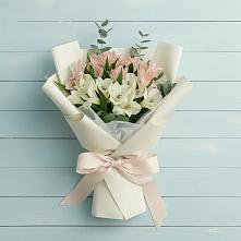 Букет цветов из:  Альстромерии #REPLACE_PRED# Белосельском