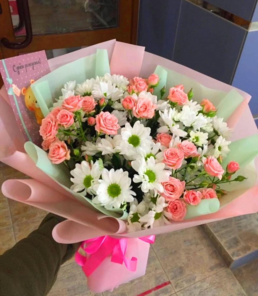 Букет цветов из: Розы и Хризантемы в Белосельском