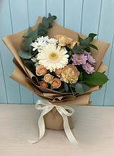 Букет цветов из:  Герберы и Хризантемы в Белосельском