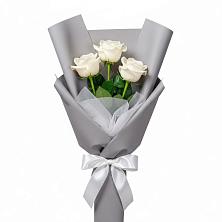 Букет 3 белые розы в Белосельском