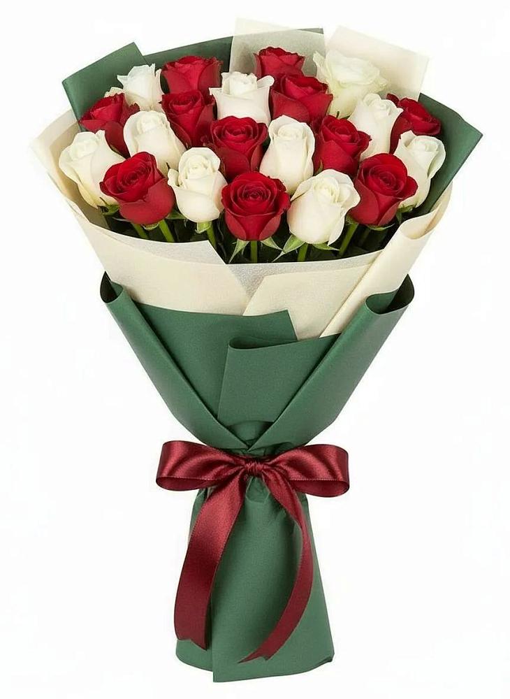 Букет Микс из красных и белых роз в Белосельском