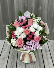 Букет цветов из:  Альстромерии, Гвоздики, Розы и Хризантемы #REPLACE_PRED# Белосельском