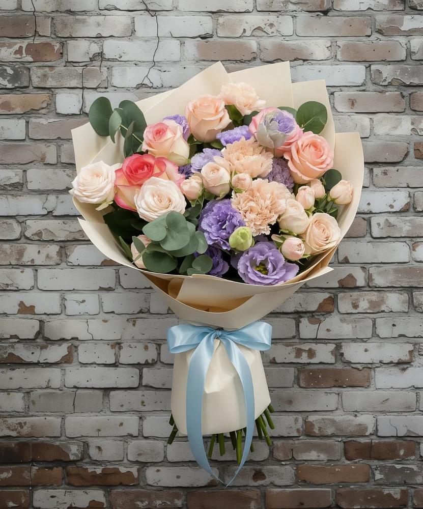 Букет цветов из: Розы, Лизиантусы и Гвоздики в Белосельском