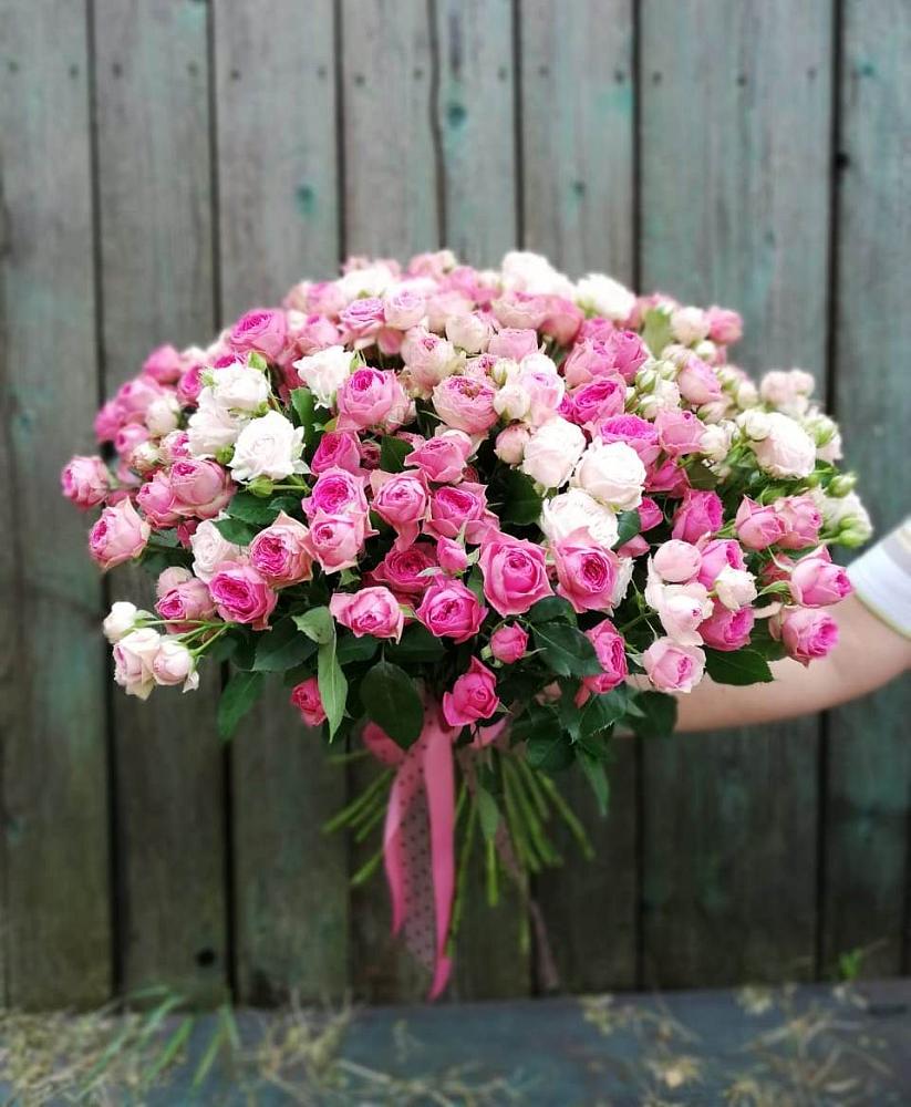 Букет Розовые кустовые розы Натали и Лав Лидия в Белосельском