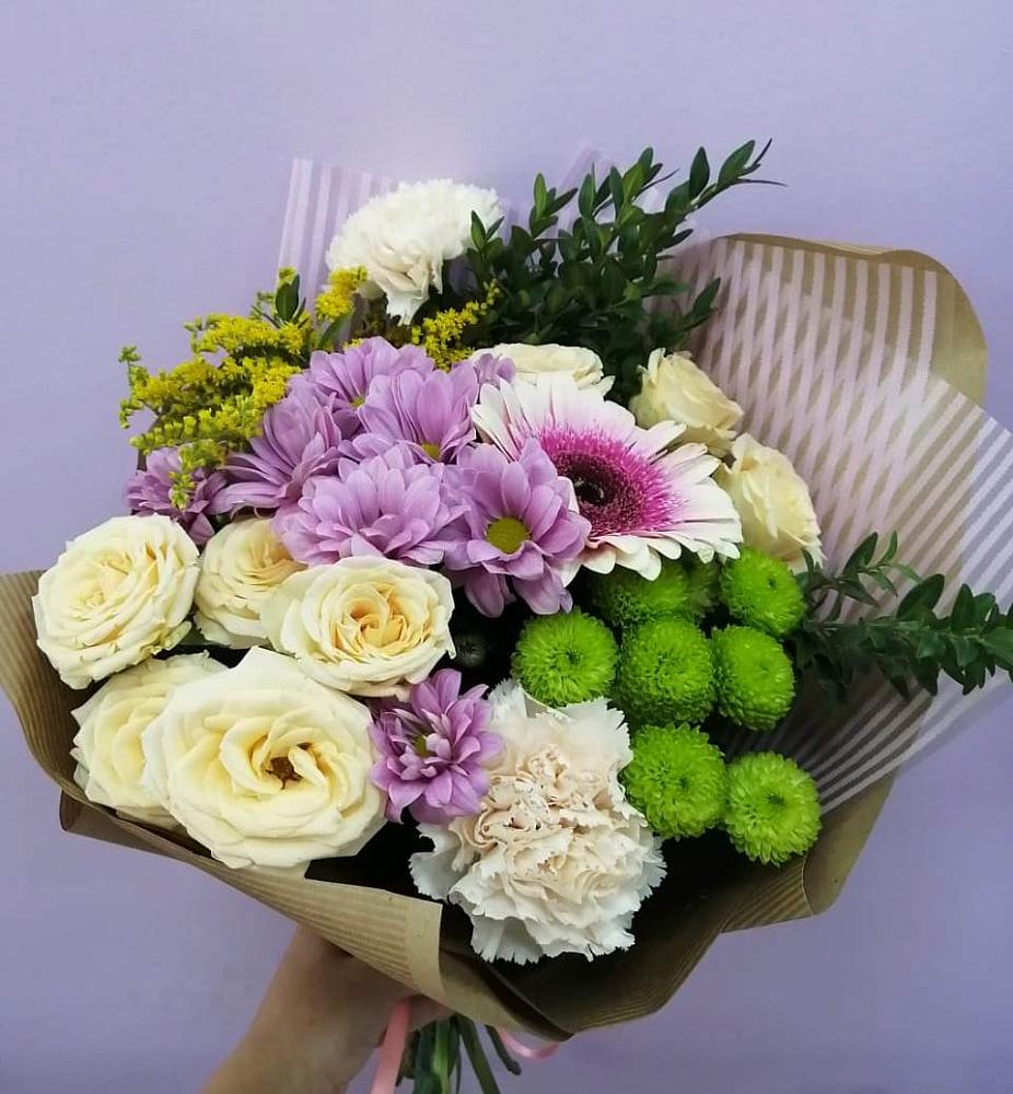 Букет цветов из: Хризантемы, Розы, Гвоздики и Герберы в Белосельском