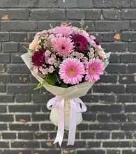 Букет цветов из:  Герберы и Хризантемы #REPLACE_PRED# Белосельском