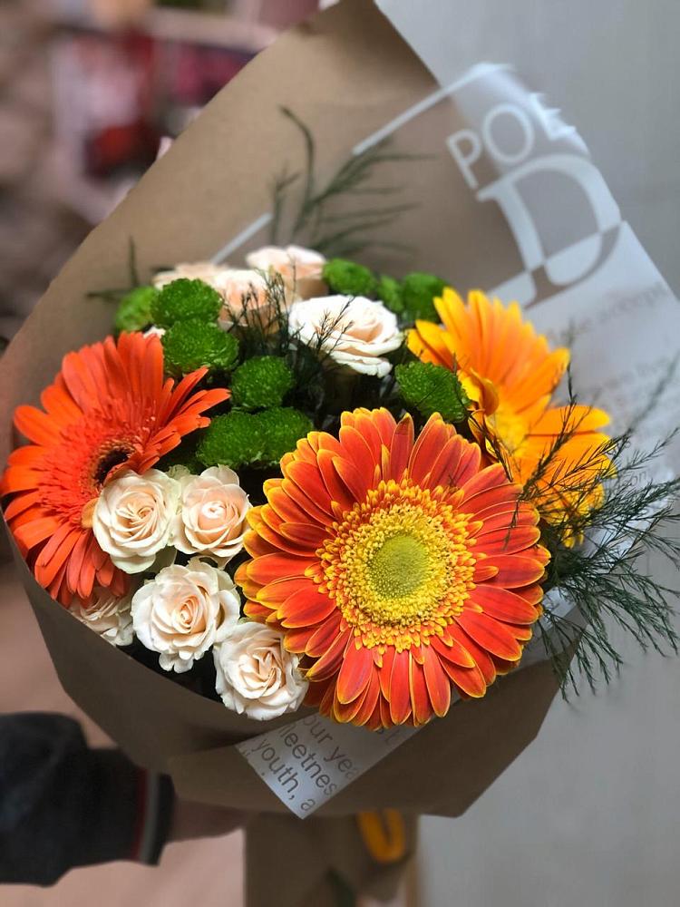 Букет цветов из: Герберы, Хризантемы и Розы в Белосельском
